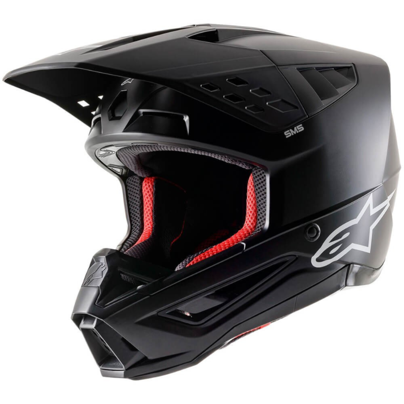 sleek-offroad-helmet-design.png